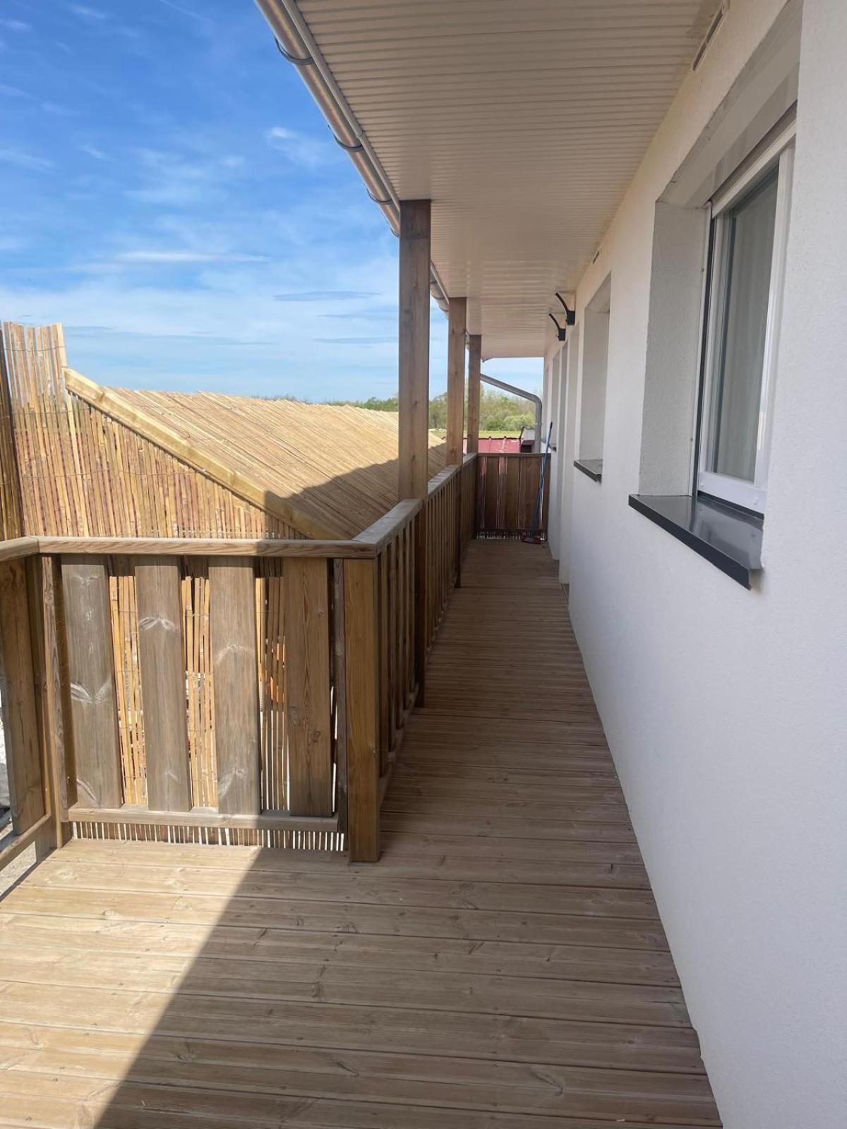 Pey Appartement - Location Saisonniere מראה חיצוני תמונה